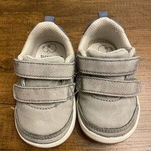 Stride Rite Gray Toddler Sneakers with Velcro Straps